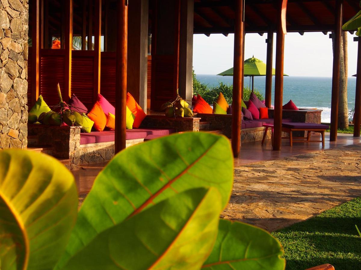 Utmt - Underneath The Mango Tree Spa & Beach Resort ديكويلاّ تين المظهر الخارجي الصورة