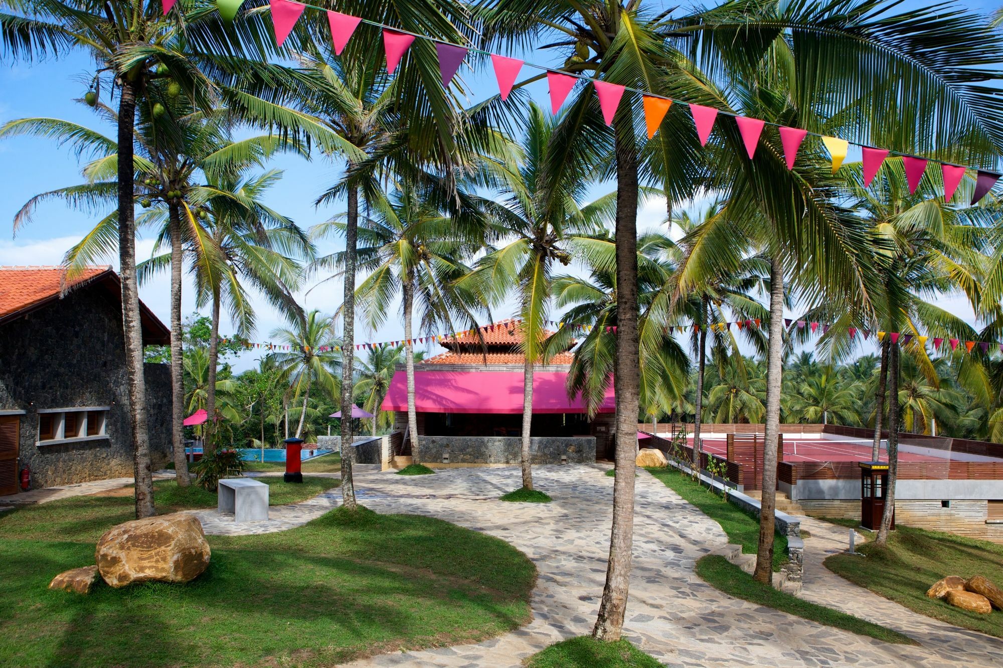 Utmt - Underneath The Mango Tree Spa & Beach Resort ديكويلاّ تين المظهر الخارجي الصورة